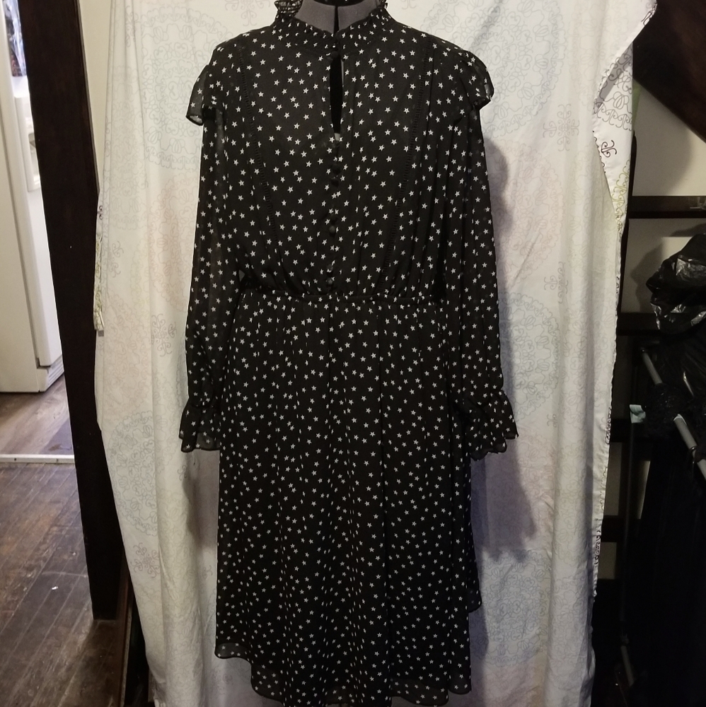Torrid size 2, chiffon button down dress